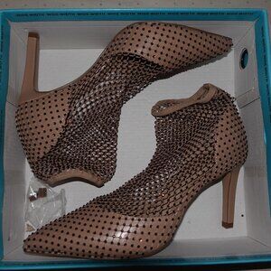 BRAND NEW GORGEOUS DOMINIQUE NICOLE WOMENS DRESS SHOES PUMPS NUDE SIZE 7 1/2 W